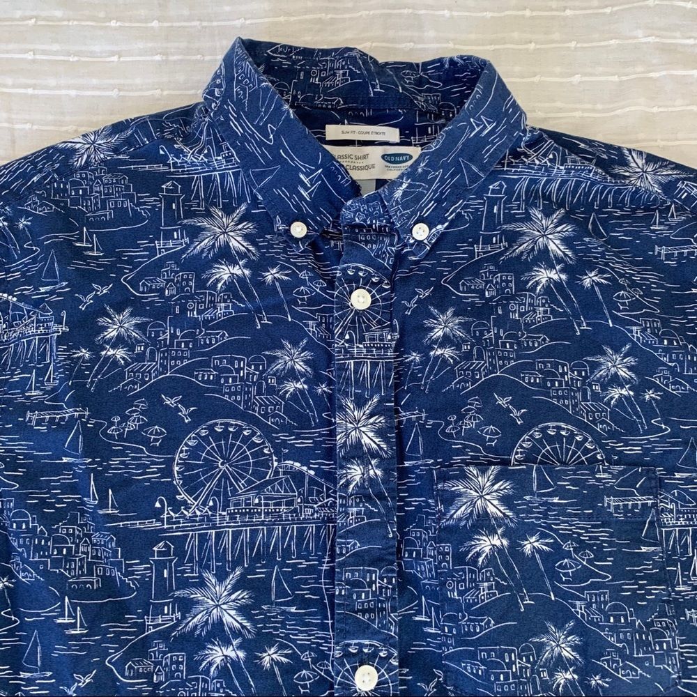 Old navy men’s navy pattern shirt sleeve button up